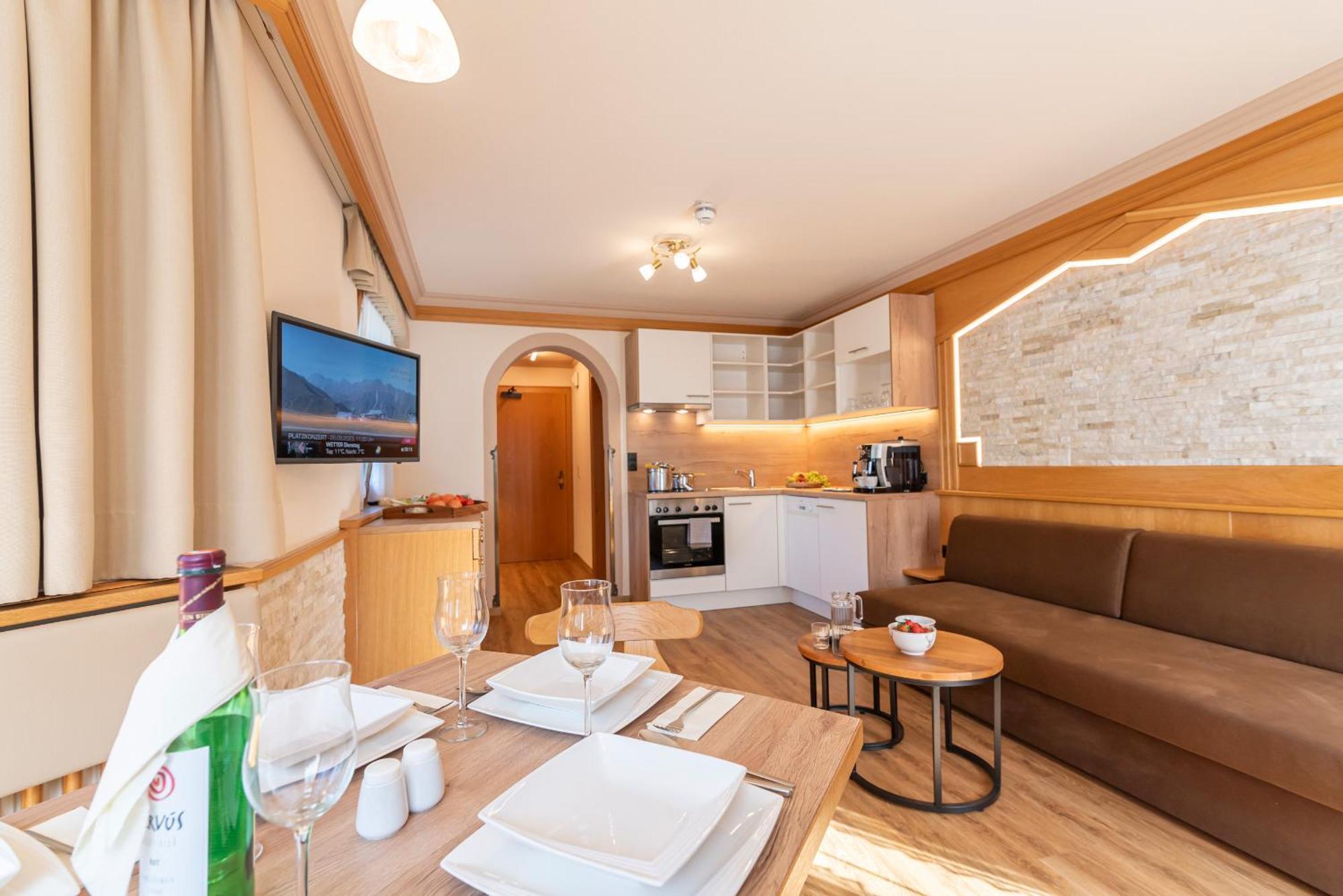 Hotel Garni Apart Tina Ischgl Extérieur photo
