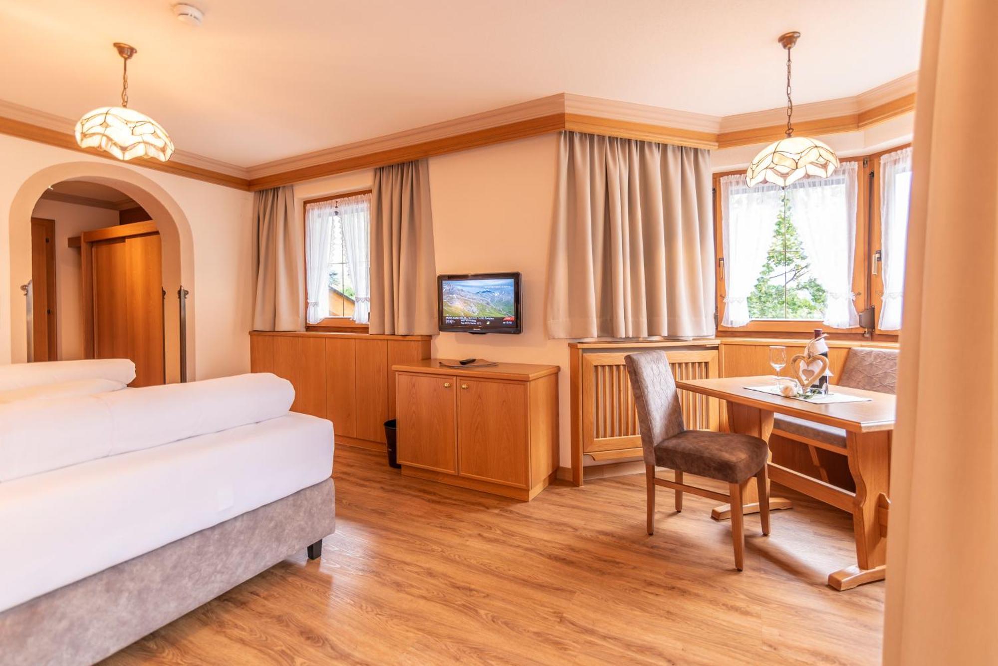 Hotel Garni Apart Tina Ischgl Extérieur photo